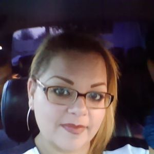 Meet your Posher, Anabel